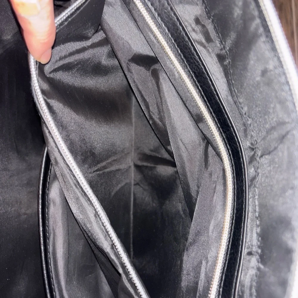 BÉIS The Diaper or Everyday Bag In Black